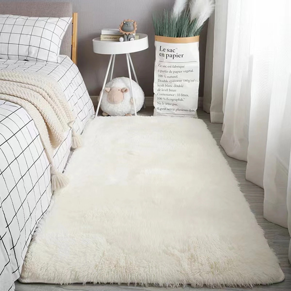 Flauschiger Teppich fürs Schlafzimmer, rutschfest – Bild 7
