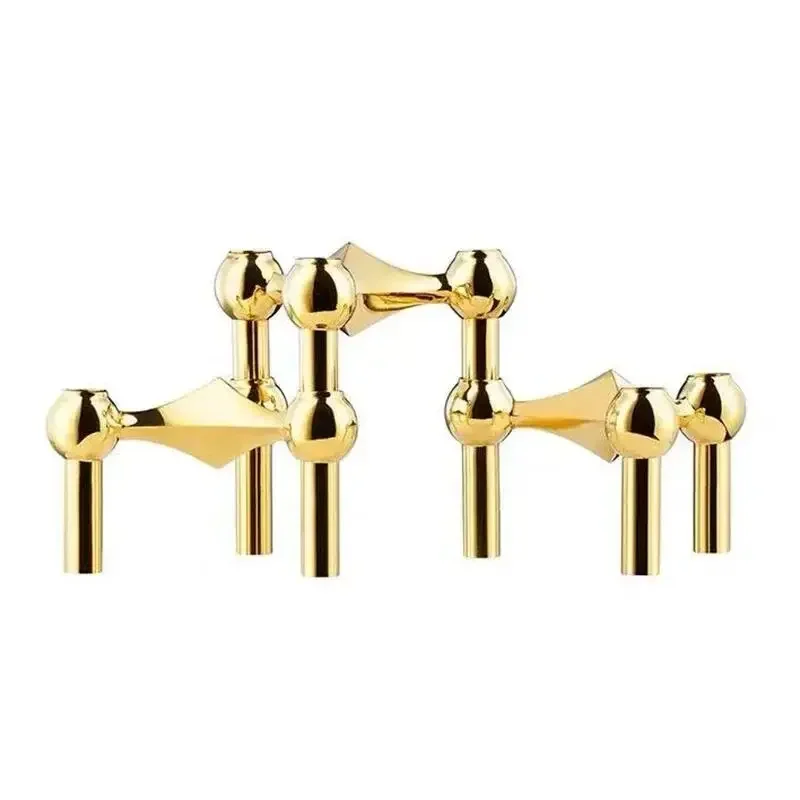 Kerzenhalter aus Metall im Molekül-Design – Bild 9