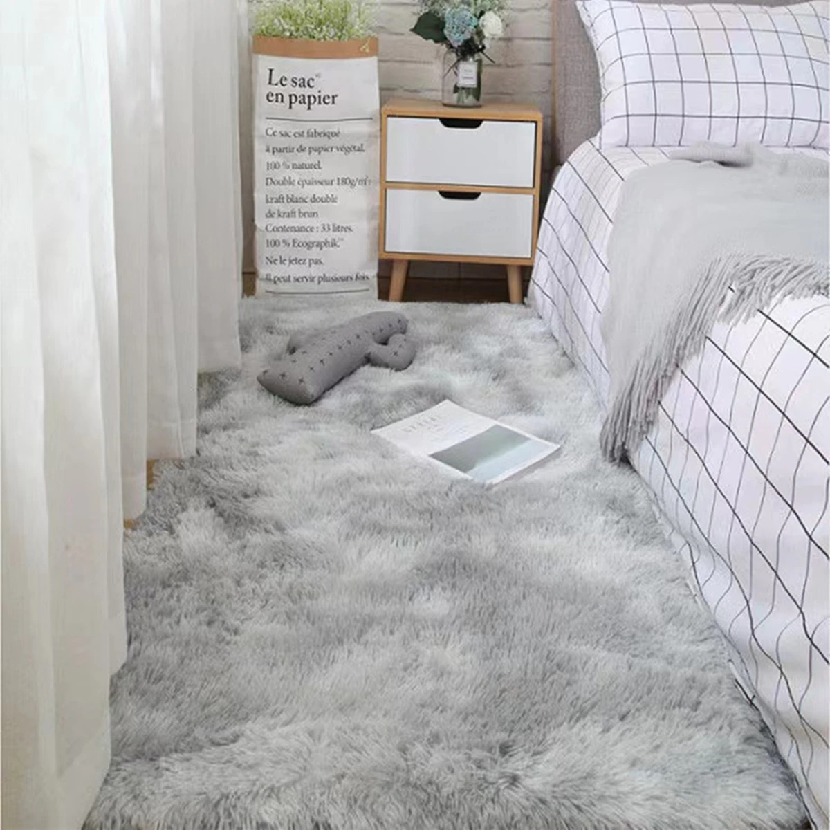 Flauschiger Teppich fürs Schlafzimmer, rutschfest – Bild 9