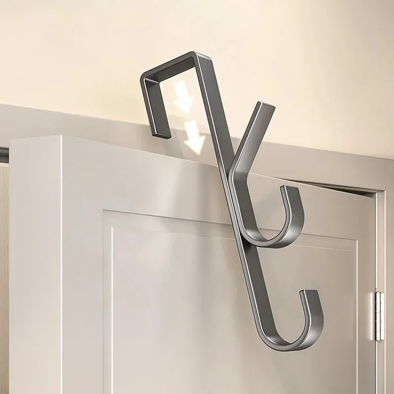 Türgarderobe aus Metall, platzsparend