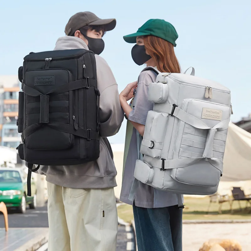 Große Sporttasche, auch als Rucksack tragbar – Bild 6