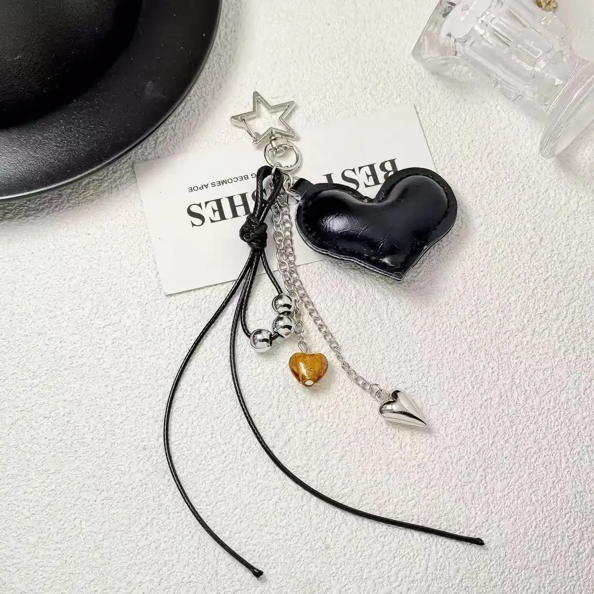Transparente Schultertasche im Y2K-Stil – Bild 11