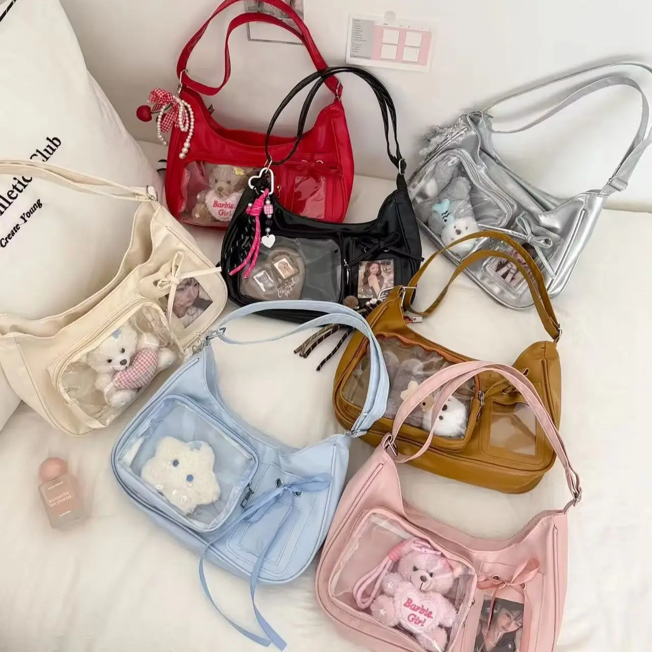 Transparente Schultertasche im Y2K-Stil – Bild 4